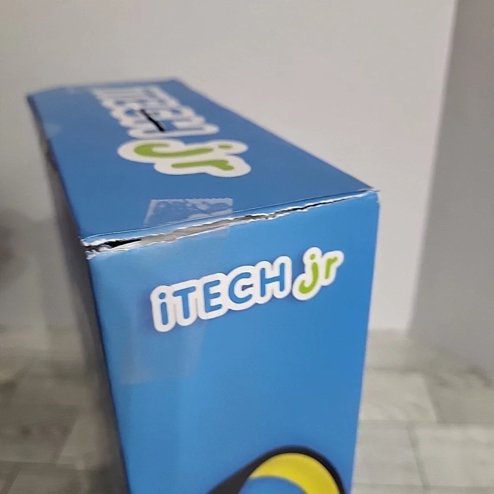 itech jr Kids Smartwatch with Headphones 3+ MP3 Camera Record 25+ Game‎ STEM